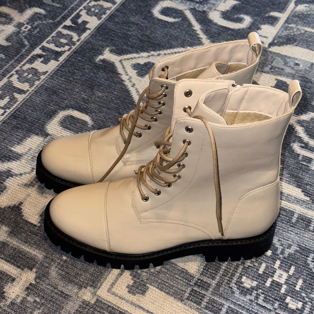 Journee Collection cream colored boots size 41 EU (11-12 US)